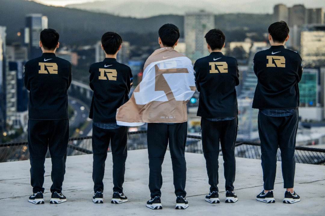 九游游戏阿扎伦卡重要时刻夺冠，RNG带队取胜！