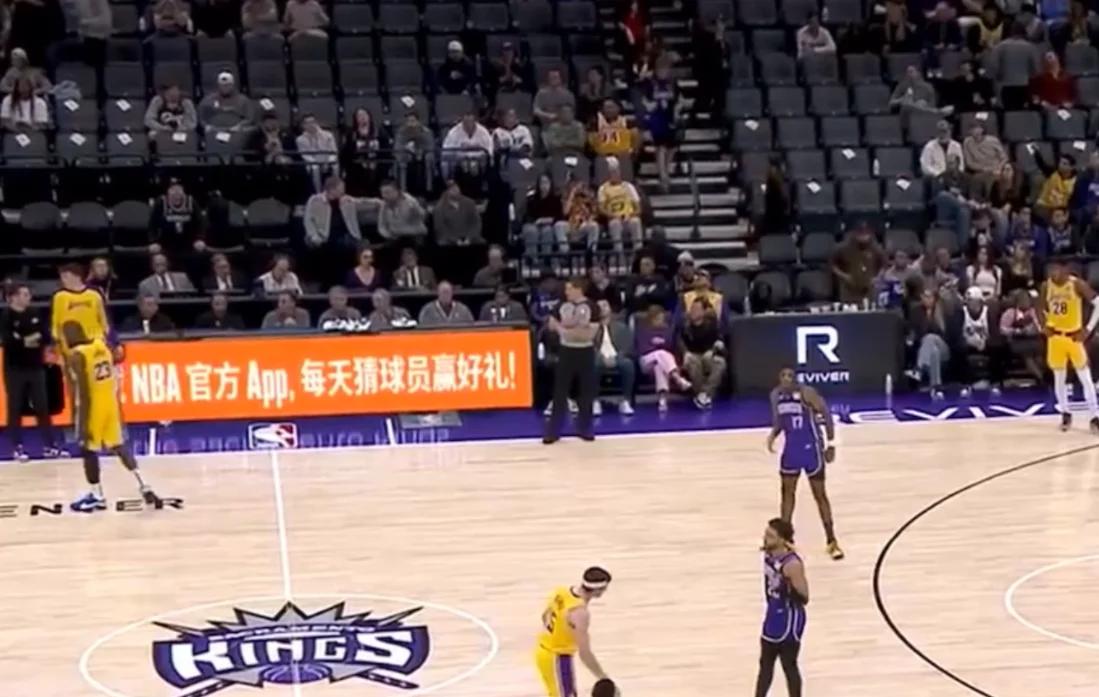 九游游戏大全浓眉哥重返赛场，大比分获胜首场状态出色，DWG观众沸腾！观众掌声雷动(掘金队比赛回放)